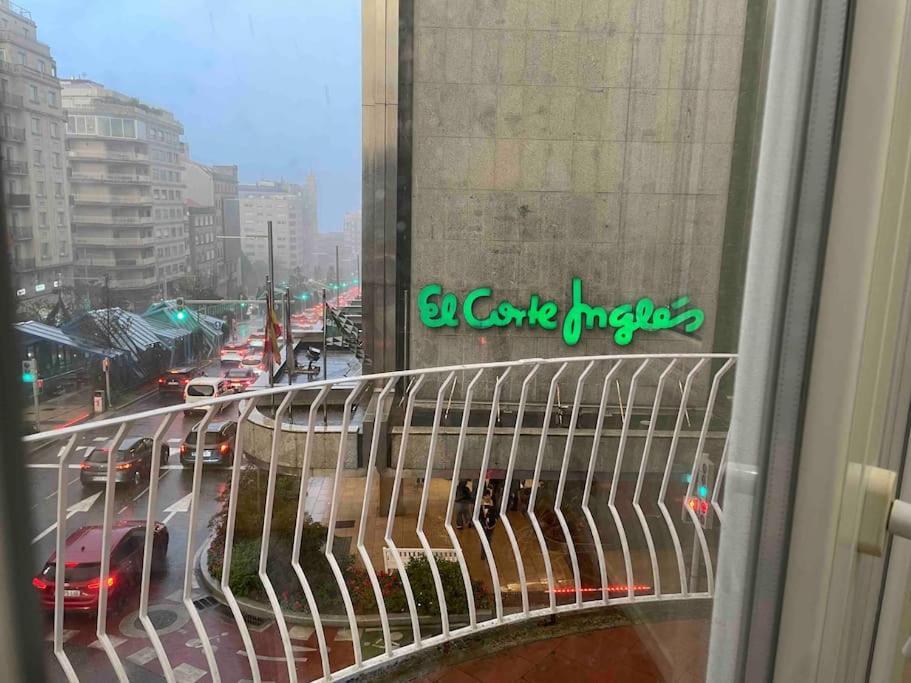 Apartmán Piso Lujo En Gran Via Con Garaje Vigo Exteriér fotografie